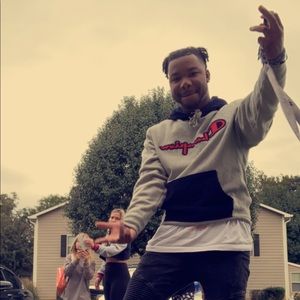 Meet your Posher, Omar